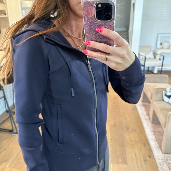 Lululemon Navy scuba zip up - Picture 7 of 7